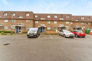 25, 480 Bays Farm Court, Bath Road, Longford, West Drayton UB7 0DY