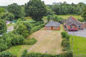 Sunnyside, Winsor Road, Winsor SO40 2HJ