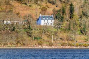 Cuil House, Cairndow PA26 8BL