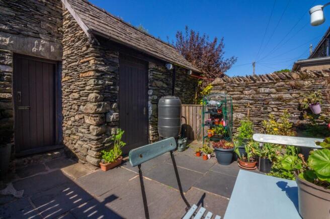 Rear courtyard