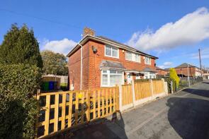 35, Ravensbury Street, Manchester M11 4NB