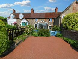 2 Middlestone Cottage, The Square, Bullocks Moor Farm Junction To Leebotwood Junction With A49, Lower Wood, Church Stretton SY6 6LQ