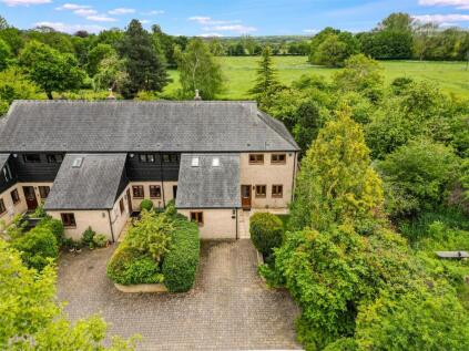 Old Farm Court, Toft, Cambridge