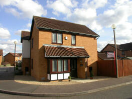 17, Groombridge, Kents Hill, Milton Keynes MK7 6HA