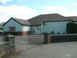 Wernfield, Pool Quay, Welshpool SY21 9LF