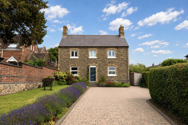 FRONT EXT. 1