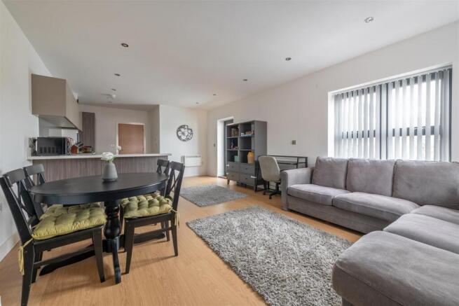 Chingford Mount Road, E4