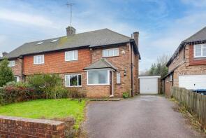 9, Central Way, Oxted RH8 0LS