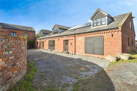 Hall Lane, Burtonwood, Warrington, Cheshire, WA5