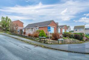 2, Hawthorn Drive, Wembury PL9 0BE