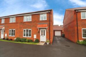 4, Hopkins Avenue, Waddington, Lincoln LN5 9ZG