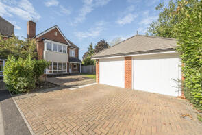 9, Hayes Close, Maidenhead SL6 2FE