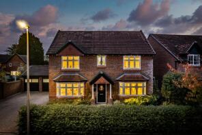 9, Mereheath Close, Davenham, Northwich CW9 8SP