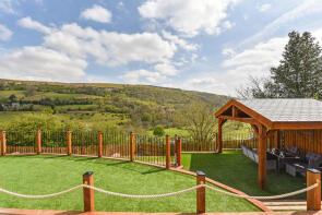 15 The Romans, Castell Morlais, Pontsticill, Merthyr Tydfil CF48 2YB