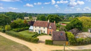 Brunswick House, Road Through Fritham, Lyndhurst SO43 7HH