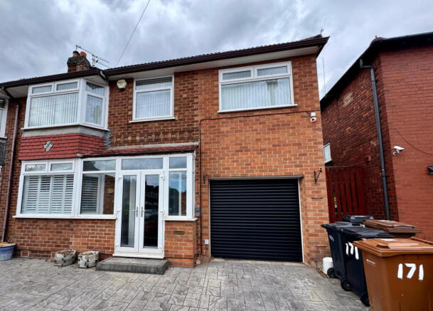 Four Bedroom Semi Detached for Sale - No vendor c