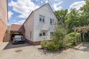 7, Harry Saunders Lane, Ashford TN23 3FA
