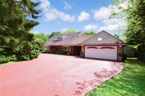 The Pines, Broomhills Chase, Billericay CM12 9TE