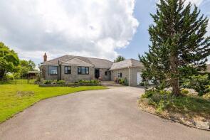 Hillcrest, Castle Cary Road, West Lydford, Somerton TA11 6DS