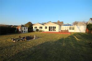 35, Oaks Drive, Ringwood BH24 2QR