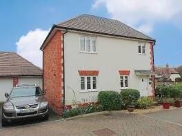 13, Centurion Close, Billingshurst RH14 9UW