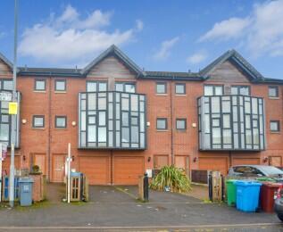 Plymouth View, Ardwick, Manchester, M13