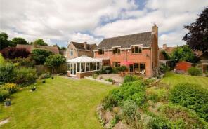 Greenlooms House, Barbers Lane, Salisbury SP5 4NL