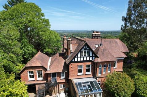 Ballfield Road, Godalming, Surrey, GU7