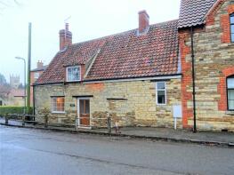 9 Smithy's Cottage, Grantham Road, Grantham NG32 2BQ