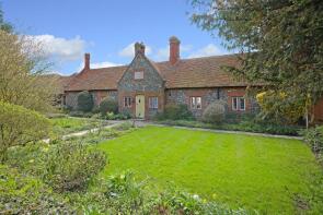 Orchard Mead, Crossoaks Lane, Potters Bar EN6 3LH