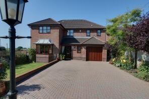Hawthorns, Oldcroft Road, Lydney GL15 4NN