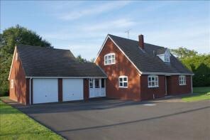 Brook House Bungalow, Hamnish Road, Kimbolton HR6 0EJ
