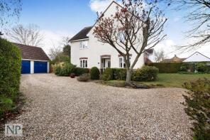 2, Pyefleet View, Colchester CO5 7LD