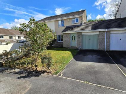 Mitre Close, Tavistock