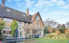 Stonycroft, Brook Road, Wormley, Godalming GU8 5UA