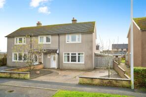 12, St Colms, Daviot, Inverurie AB51 0GY