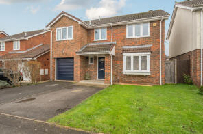 81, Benetfeld Road, Binfield, Bracknell RG42 4EW