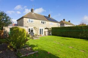 4, Broadleaze, Chippenham SN15 5EY