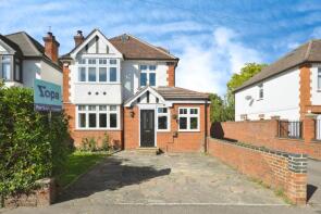11, Mckenzie Road, Broxbourne EN10 7JQ