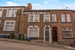 39, Charles Street, Griffithstown, Pontypool NP4 5HG