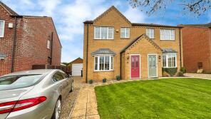 30, Headland Way, Navenby, Lincoln LN5 0TR