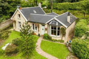 Stewarton Cottage, Argyll Road, Helensburgh G84 0HU