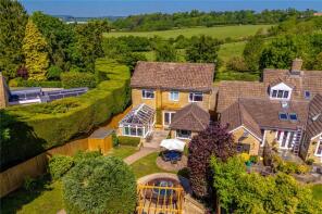 Stonesfield House, Overthorpe Road, Banbury OX17 2AF