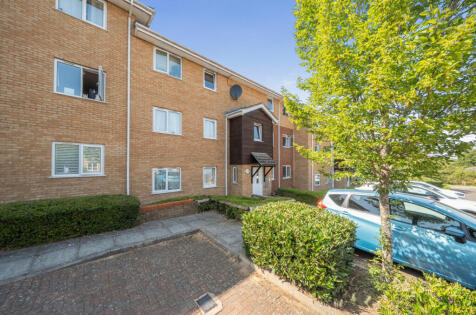 Perrett Gardens, Hertford, Hertfordshire