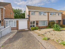 205, Roselands Drive, Paignton TQ4 7RN