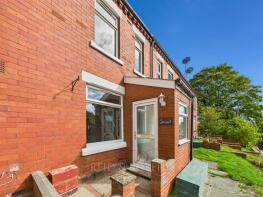 3, Oakdale, Aberderfyn Road, Ponciau, Wrexham LL14 1SN