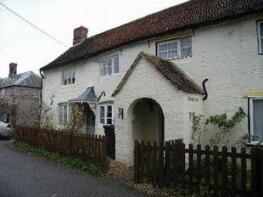Hollis Cottage, High Street, Marlborough SN8 1RF