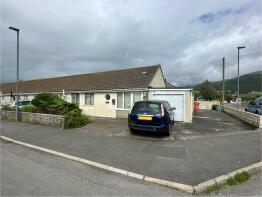 16 Ty Larnog, Francis Avenue, Fairbourne LL38 2EQ
