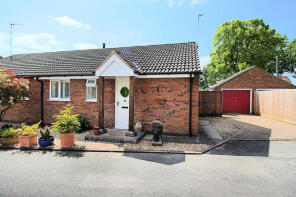 14, Berrington Close, Leicester LE9 9FQ