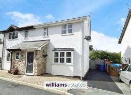 10, Cae Derwen, Llanferres, Mold CH7 5SX